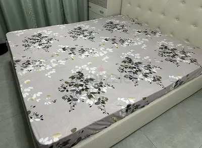 Bed with free orthopedic care mattress
