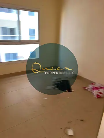 شقة فاخرة 3 غرف وصالة للإيجار في الجرف 2 بتصميم عصري