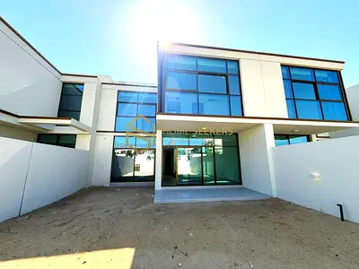 Single Row | Ready to Move | Best Price | Hot Deal
