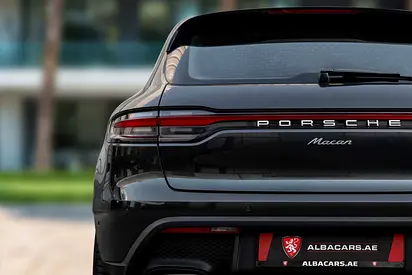 2022 Porsche MACAN — фото 6