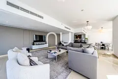 RARE 3 BEDROOM DUPLEX I PRIME LOCATION I SPACIOUS