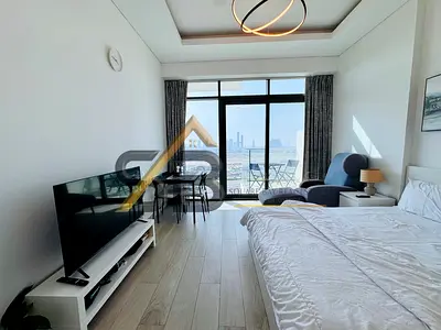 High Quality Furnished Lavish Studio with Balcony and Burj Khalifa View