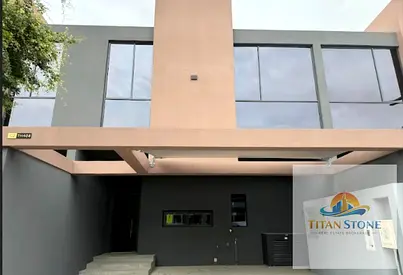Breath-taking Views | Spacious Rooms | Ready Townhouse