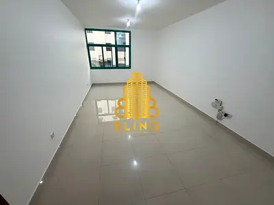 2BHK With Balcony & Built-in Cupboards