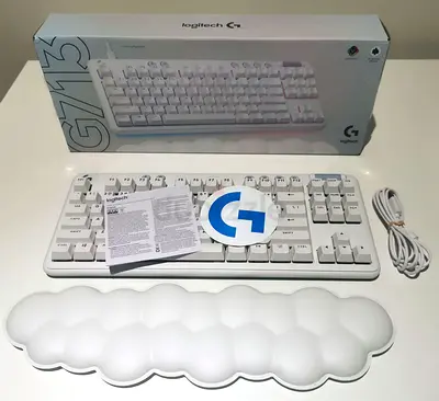Logitech G713 White Mechanical Gaming Keyboard - New