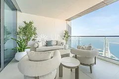 Fully Upgraded | 70+ Floor | Palm View