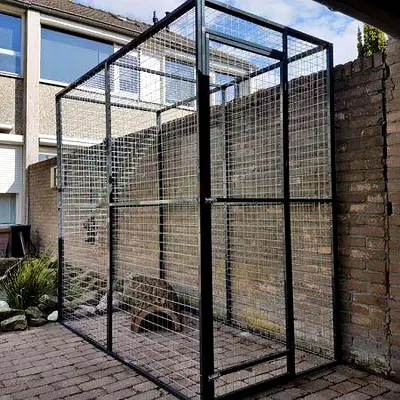 New Large Outdoor Metal Aviary/Cat Enclosure — Sturdy Wire Cage,