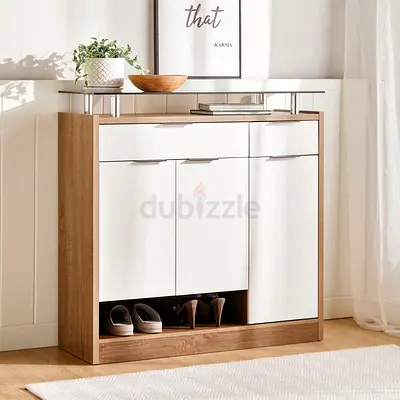 Shoe cabinet