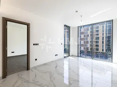Elegant Canal View Residence | Modern Living
