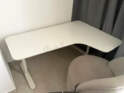 White L-shaped Corner Desk - Compact Home Office Table