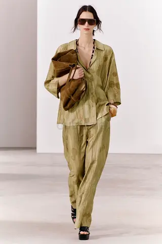 Zara Crushed Self-Print Jacquard Co-ord Set in Olive Green