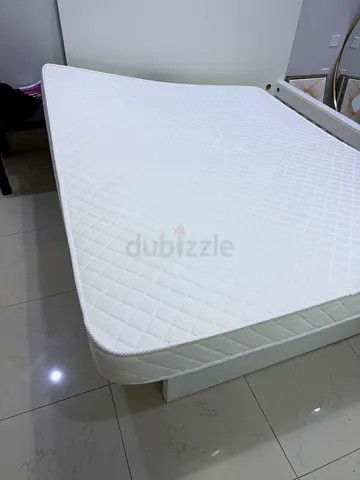 Clean White medical Mattress in Excellent Condition — 1 month Old