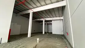 Suitable for commercial activities, offices, and showrooms