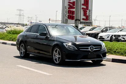 2016 - BENZ C200- SUPER CLEAN - LIKE NEW - ONLY 33,000 KM