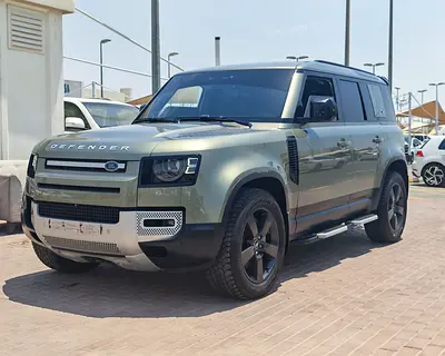 2022 Land Rover Defender 110 HSE P400 | GCC Specs with warranty contract with service untill 2027