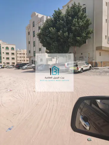 فرصة استثمارية مميزة في واحدة من أكثر المناطق التجارية نشاطاً في الشارقة الموقع مويلح التجارية – الشارقة