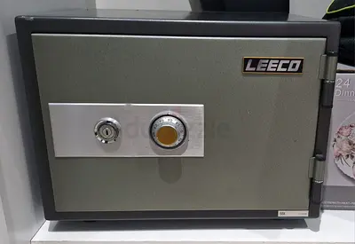 LEECO Safe Deposit Box