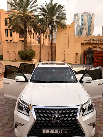 Lexus GX 460 Prestige 2021 - GCC Specs - Perfect Condition