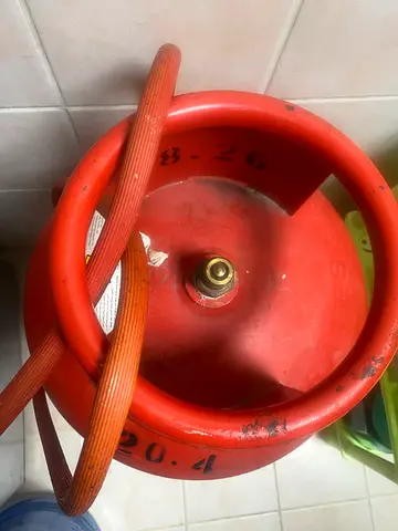 Used LPG Gas Cylinder with Hose - Functional