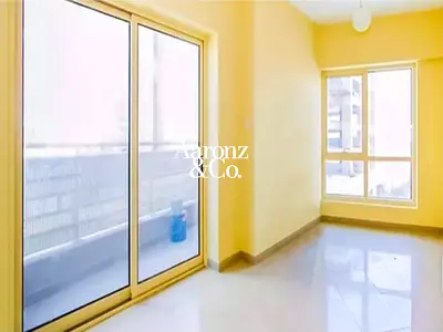 Lake View | Investors Deal | Unfurnished