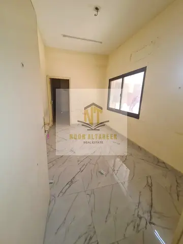 للإيجار في ميسلون فرصة سكن مميزة – غرفة وصالة بسعر مناسب .