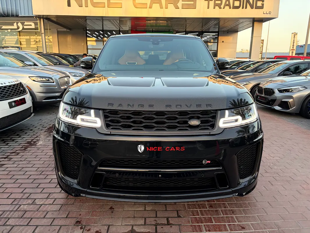 Land Rover Range Rover Sport 2020 — photo 1 of 15