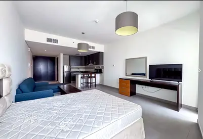 Spacious Studio | Furnished | High Floor | Available