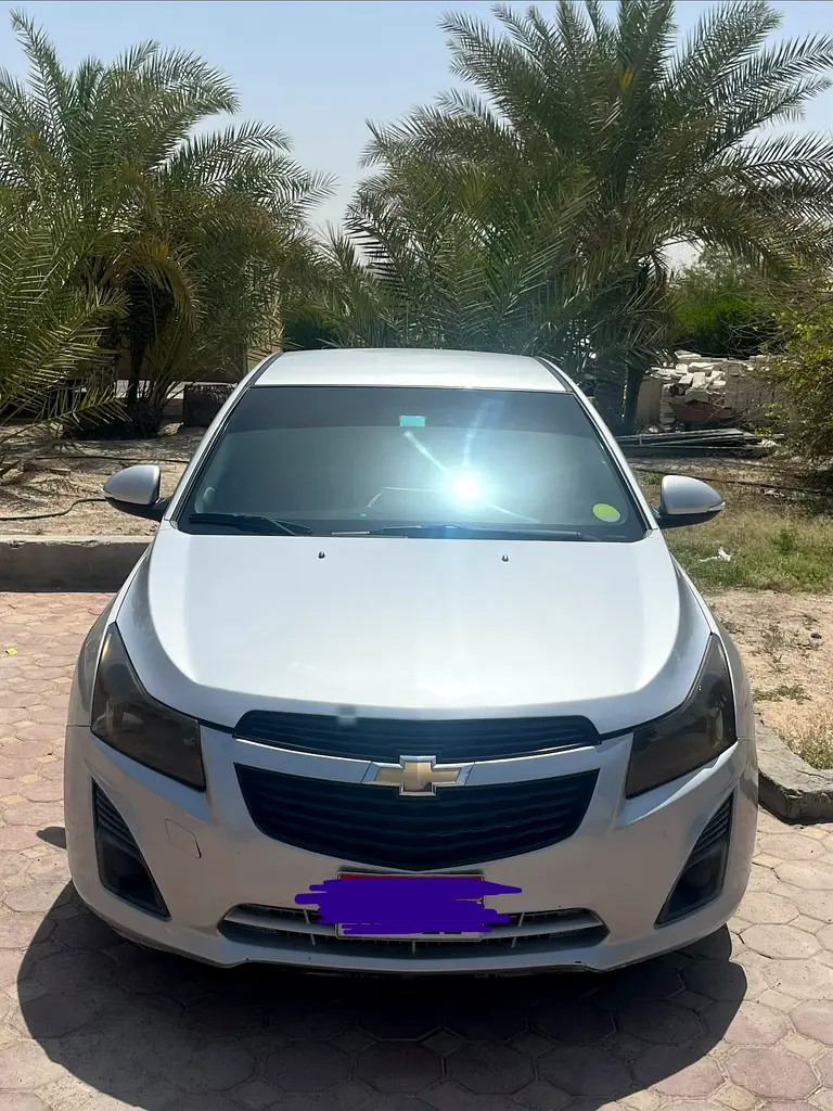 Chevrolet Cruze 2015 — photo 1 of 12