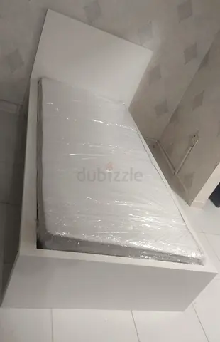 😊Ikea malam single bed (90*200)with  an IKEA mattress ✨