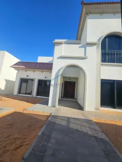 Brand new 5BR Villa for Rent | Spacious Layout | Prime Location
