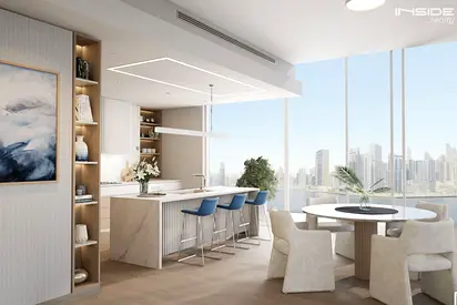 Canal View - Mid Floor - Spacious Living