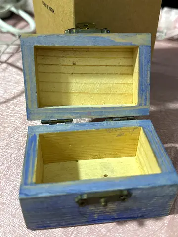 Mini wood box organizer