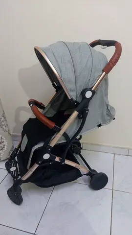 Lightweight baby stroller with canopy  storage basket n good condition price negotiable urgent sale