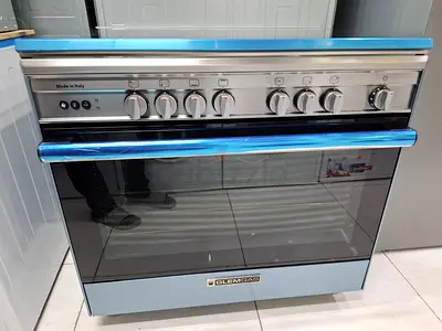 Glemgas 5 burner full gas cooker latest model same like new condition