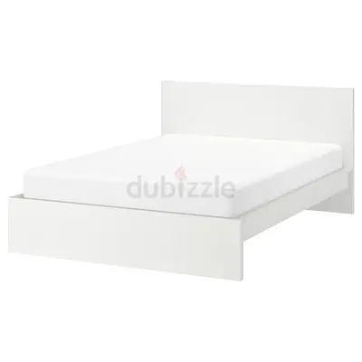 IKEA MALM
Bed frame, 180x200cm