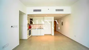 Chiller free | High-Floor | Vacant | Best amenities in town