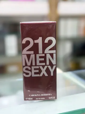 Carolina Herrera 212 Men Sexy Eau de Toilette 100ml (Sealed)