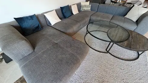 U-SHAPED SECTIONAL SOFA