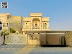For sale: Luxurious classic villa with a large built-up area, price includes electricity, water, air