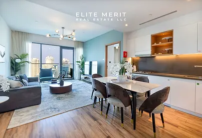 Wake Up to Sea Views | 35th Floor Living