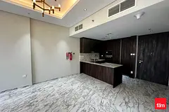 UnFurnished I Modern APT I Near Metro