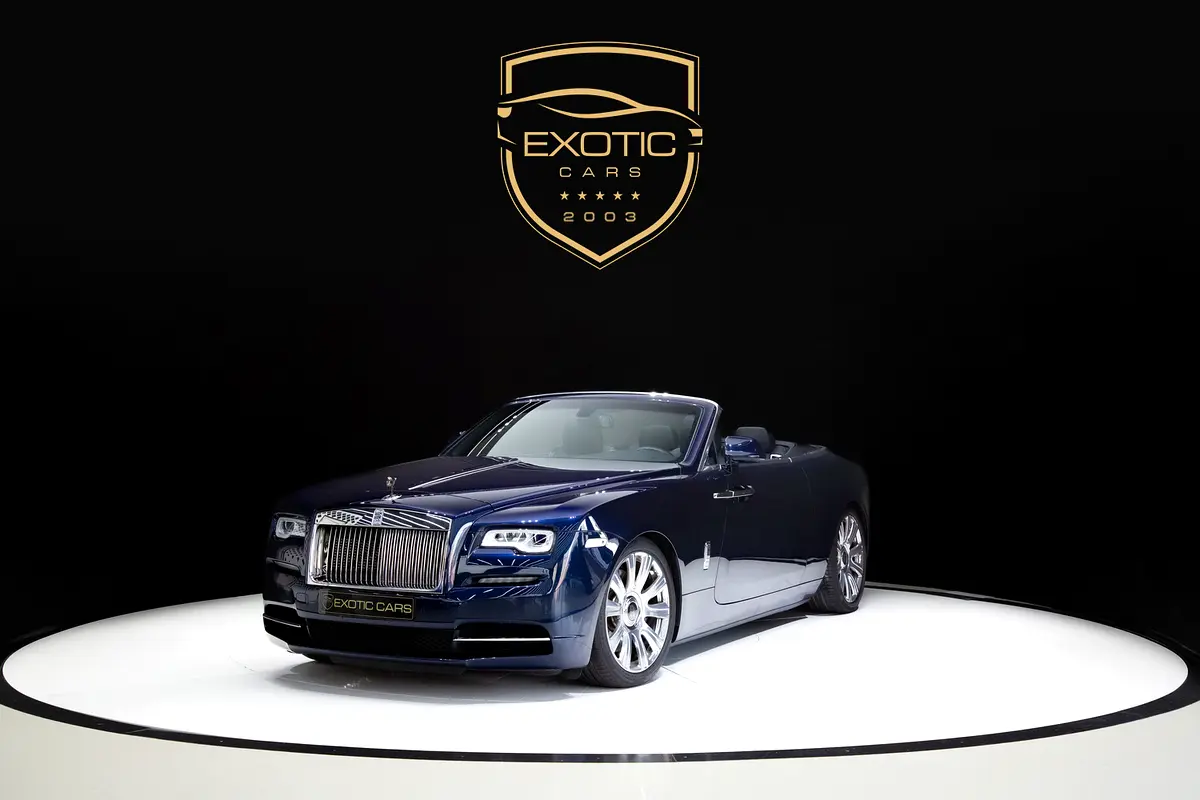 Rolls-Royce Dawn 2017 — photo 1 of 12