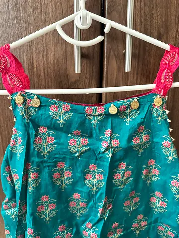 Sana Safinaz girls dress