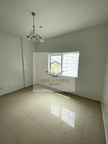 For Rent – Annual Apartment (1 Bedroom + Living Room) in Al Khan 🏡 A great residential opportunity in a prime and lively location in Al Khan, suitab