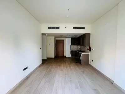 Huge Balcony | Spacious Layout | Ready to Move