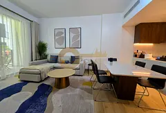 HUGE LAYOUT | BRIGHT UNIT | PREMIUM LOCATION