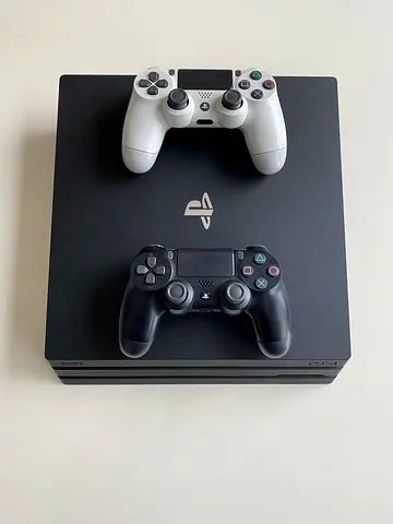 PlayStation 4 Pro 2Tb With 2 Controllers and Box