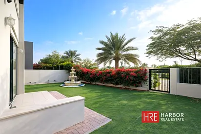 2 Cheques | Vacant | Large Plot | With Balcony