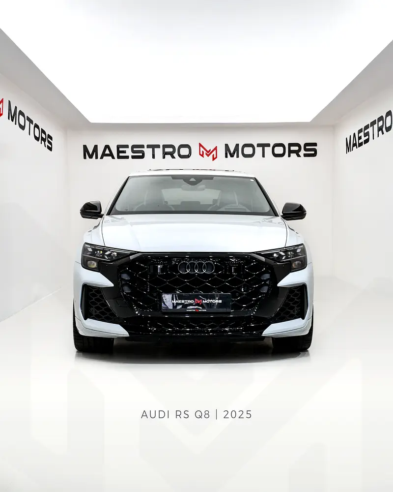 Audi RS Q8 2025 — photo 1 of 14