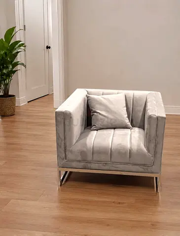 Dazzling Single Seater Sofa-never used-bought from Homes r Us-